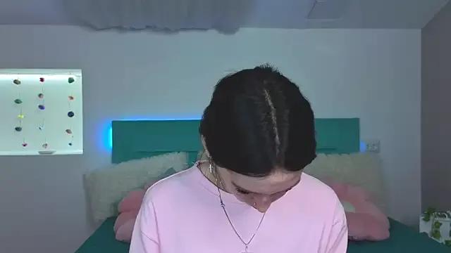 Little_moly999 from StripChat