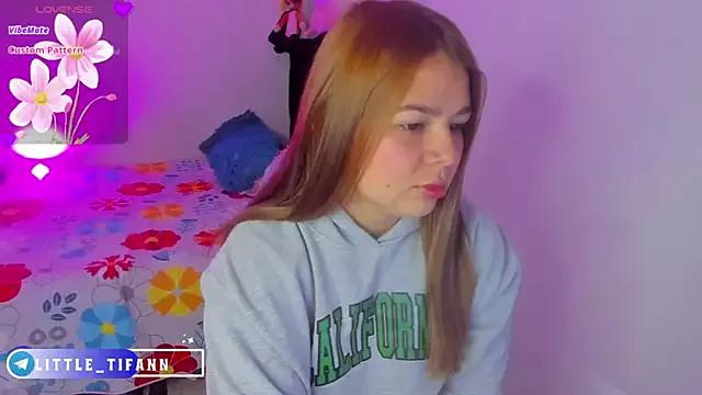 little_tifanny82 from StripChat