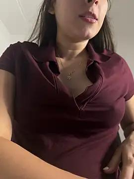 LittleDoll___ from StripChat
