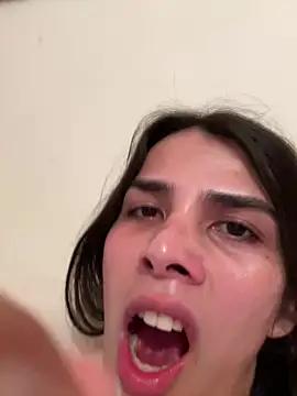 LittleePrincess from StripChat