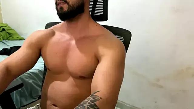 littlefitnessrj from StripChat