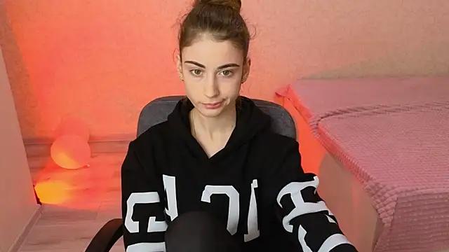 LittleFreya9 from StripChat