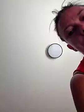 littleladyshelly from StripChat