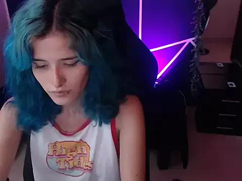 LITTLENAMI_ from StripChat