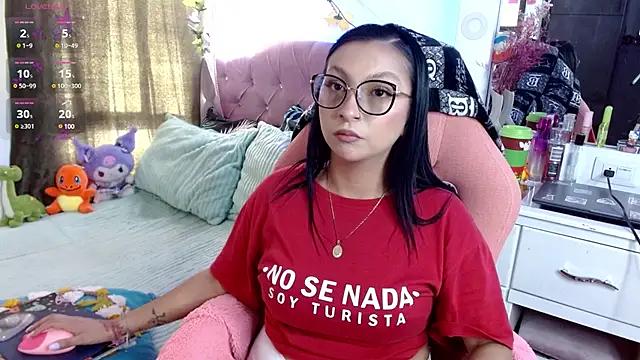 Littlerouse_ from StripChat