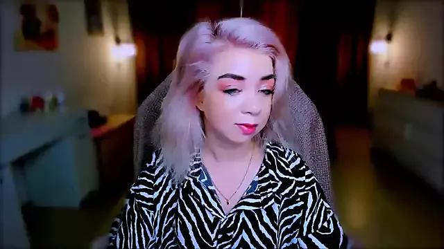 littleSiyfairy from StripChat