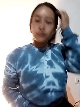 Liulee2 from StripChat