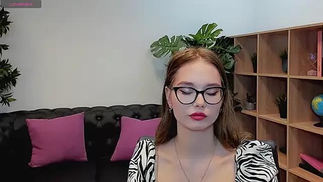 Lix_Vial from StripChat is Freechat