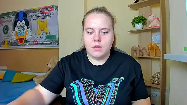 Liza-Mendez from StripChat is Freechat