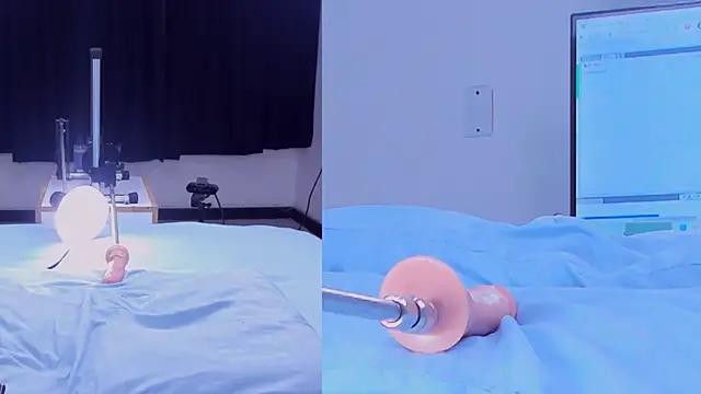 Lizz_Bela from StripChat