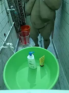 Lizza_boudi from StripChat