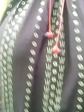 Lizza_boudi from StripChat
