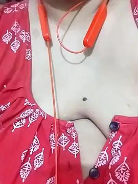 Lizza_boudi from StripChat