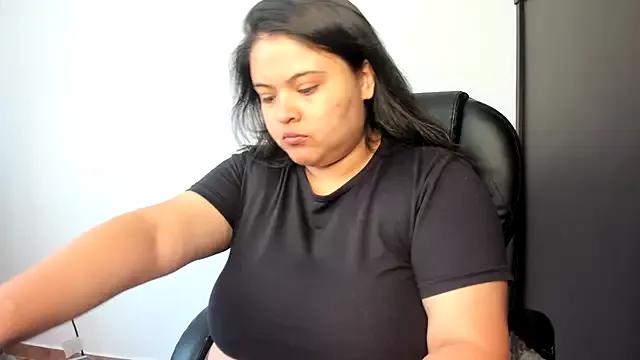lizzie_c from StripChat