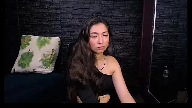 Lizzie_Collin from StripChat