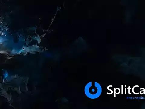 lizzthom from StripChat