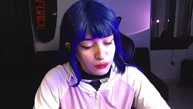 lizzy-c-e-e from StripChat is Freechat