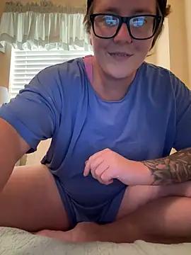 Lizzyloo from StripChat