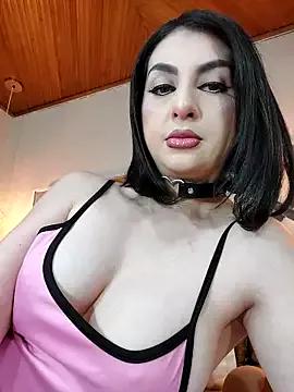 LlianneDiamond1 from StripChat is Freechat