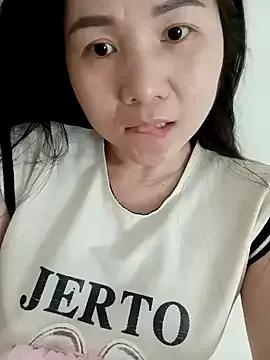 lmz-2415 on StripChat