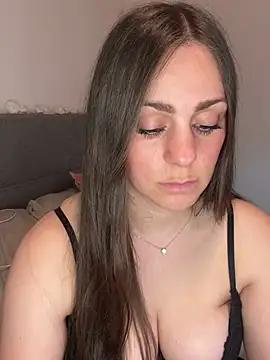 Loella-Rose from StripChat