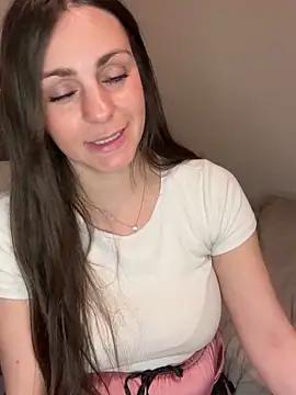 Loella-Rose from StripChat