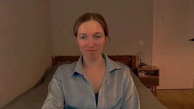 lola___shy from StripChat