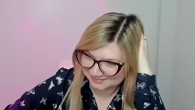 Lola_moree from StripChat