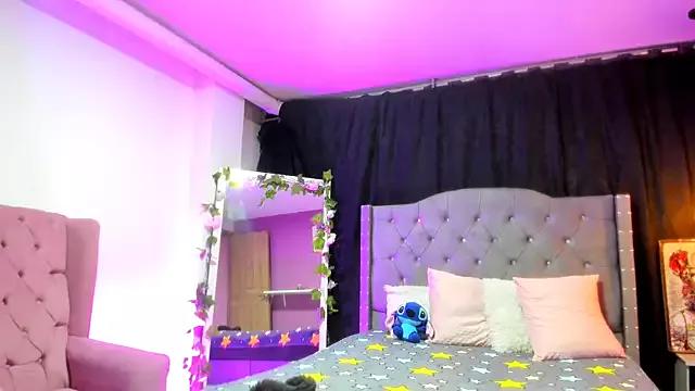 Lola_Vidal from StripChat is Freechat