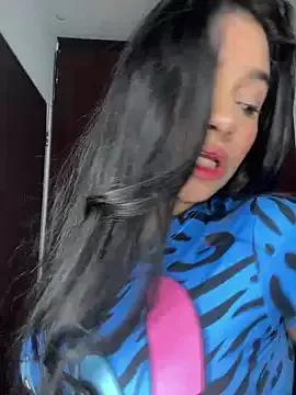 lolaa_staars from StripChat