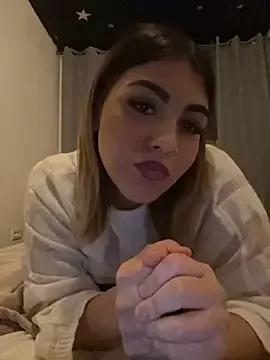 lolaadora from StripChat