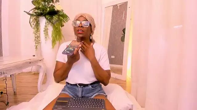 LolaJenkinss from StripChat is Freechat