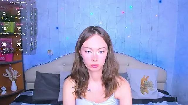 LolaMeddisson from StripChat