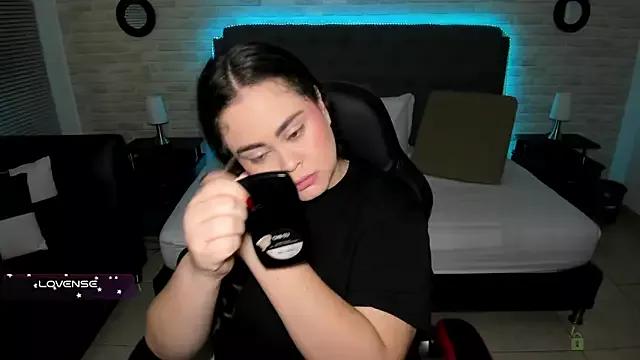 LolaVillalobos from StripChat