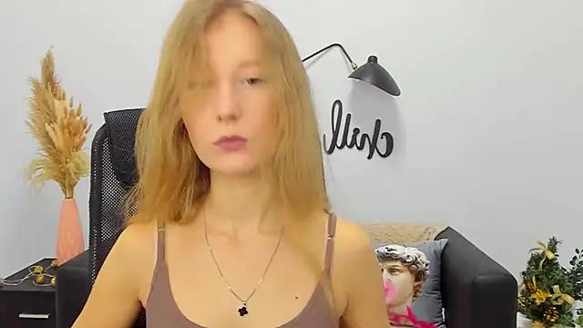 LolaWilsons from StripChat