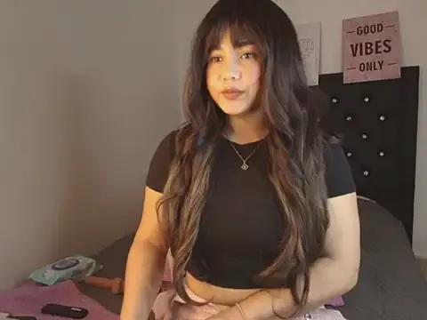 LoliitaBennett from StripChat is Freechat