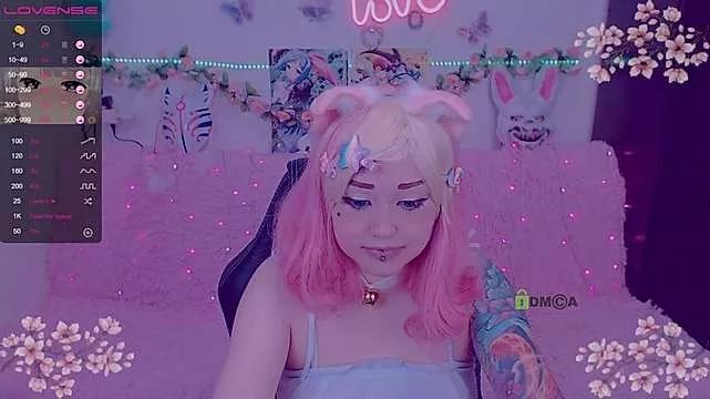 Lolisuccub from StripChat