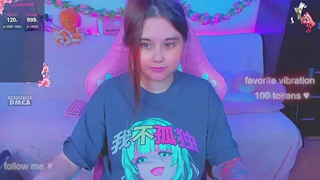 Lolisuccub from StripChat