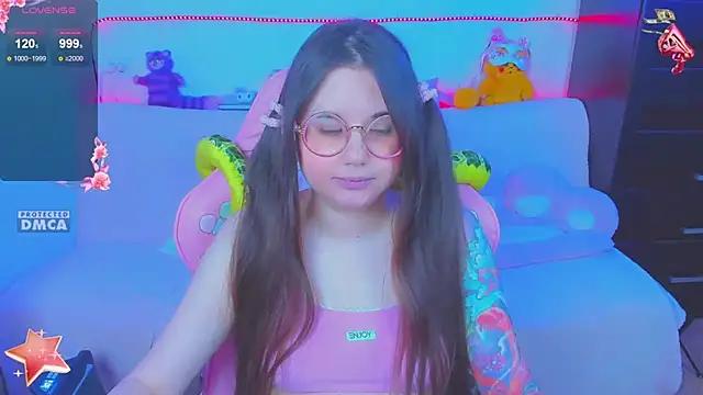 Lolisuccub from StripChat