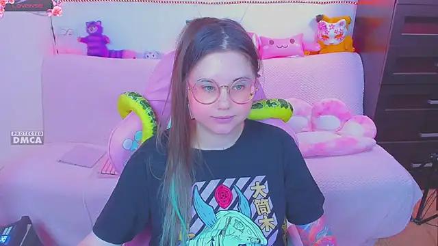 Lolisuccub from StripChat
