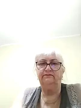 LolkaAlyss from StripChat