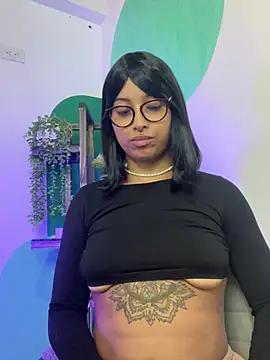 LollaByer from StripChat