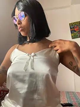 LollaByer from StripChat