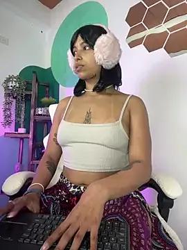 LollaByer from StripChat