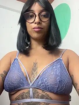 LollaByer from StripChat