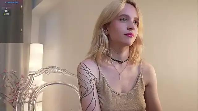 lolly_pie from StripChat