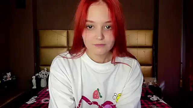 LollyRedFoxy from StripChat is Freechat