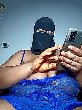 Loly_mor from StripChat