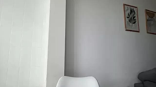 Lolykush from StripChat