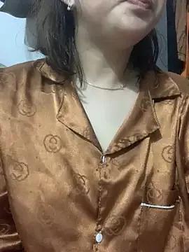 Lonnina from StripChat